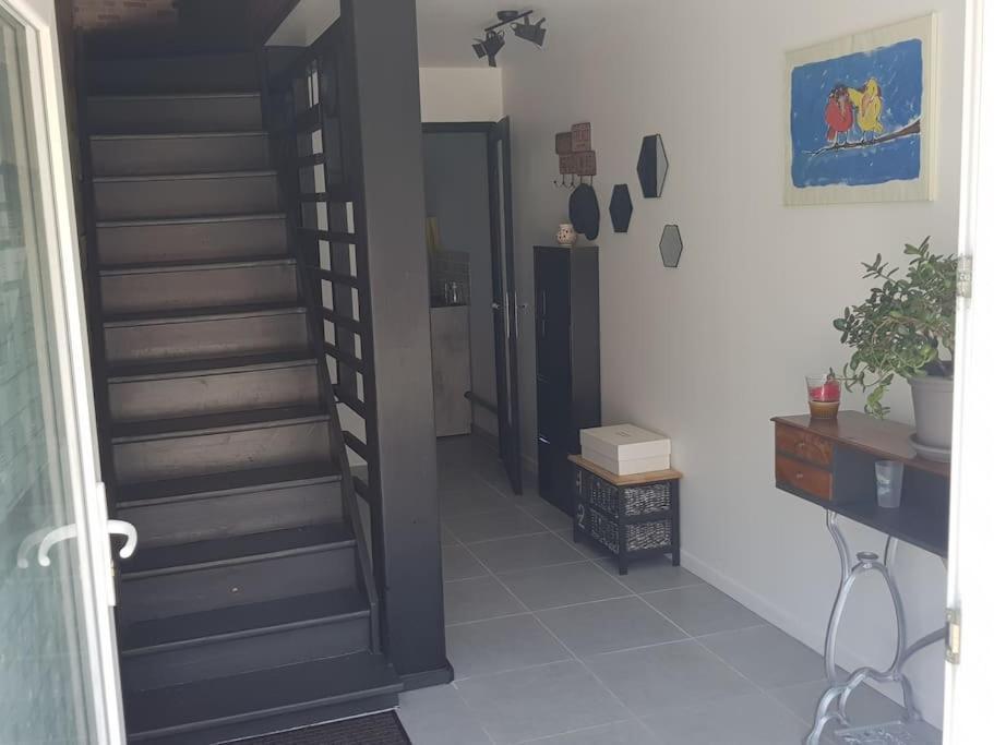 Petite Maison Type Loft En Plein Bourg D'Ambazac Εξωτερικό φωτογραφία
